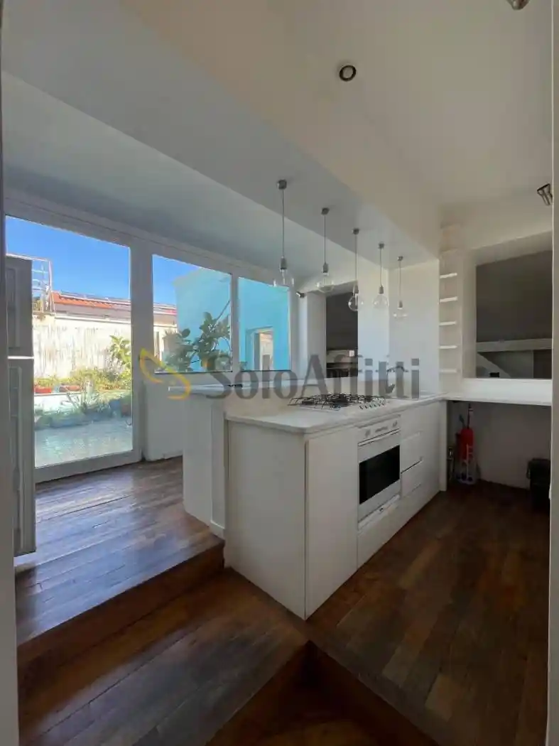 Appartamento in affitto a Napoli