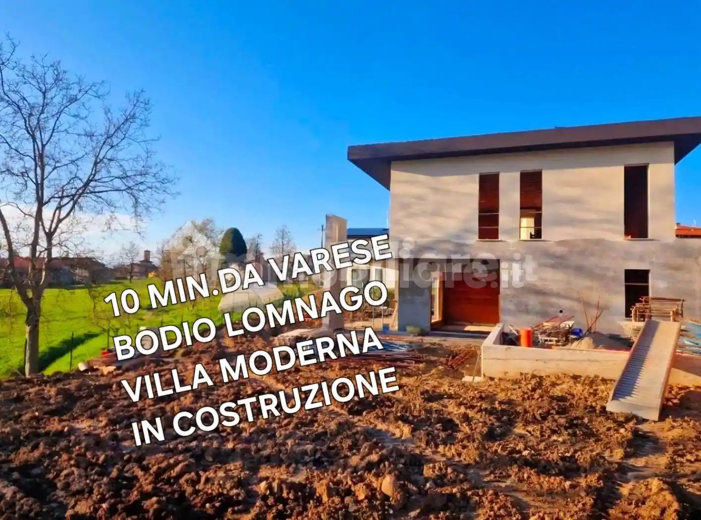 Villa in vendita a Varese
