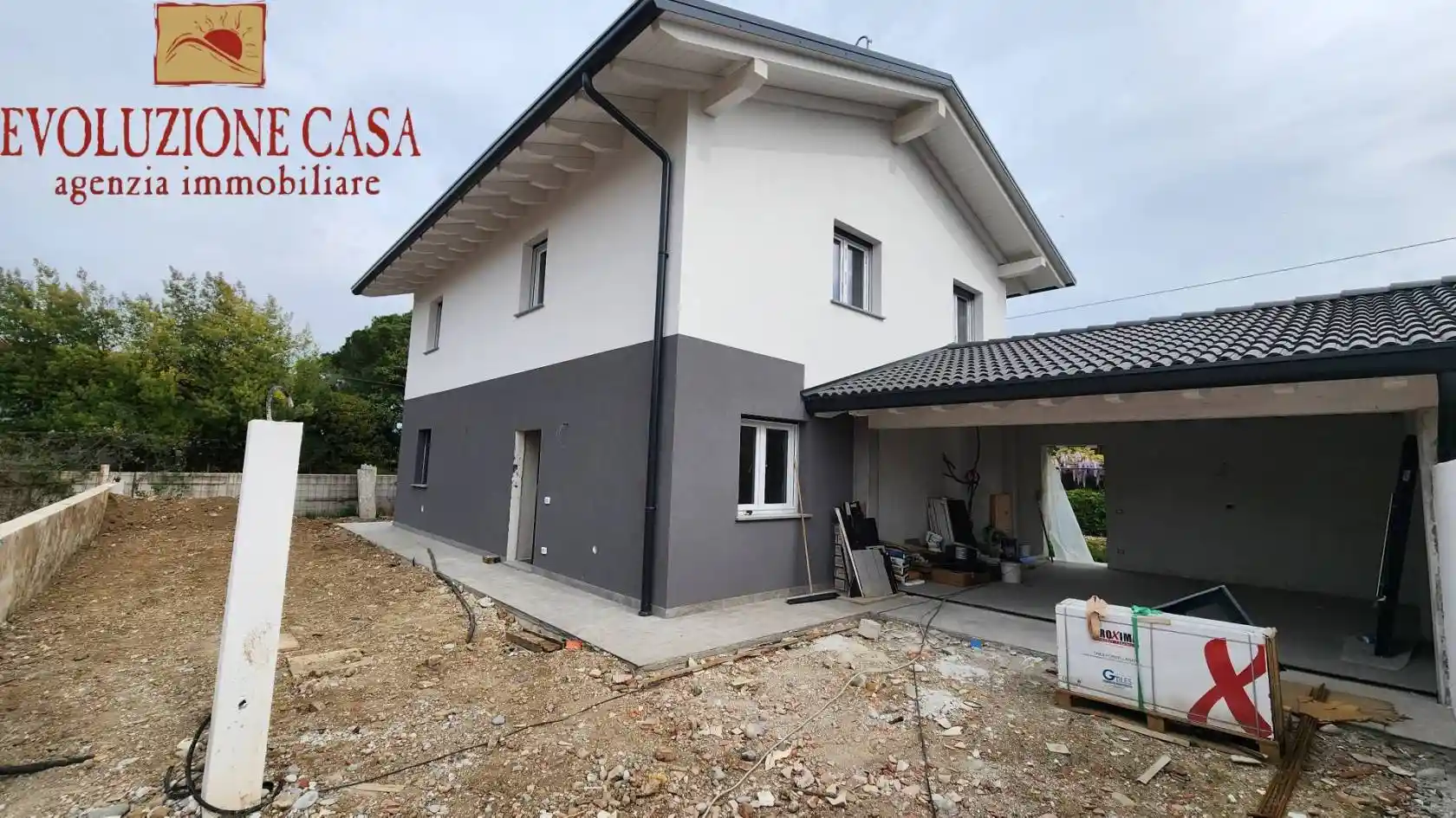 Villa in vendita a Gorizia