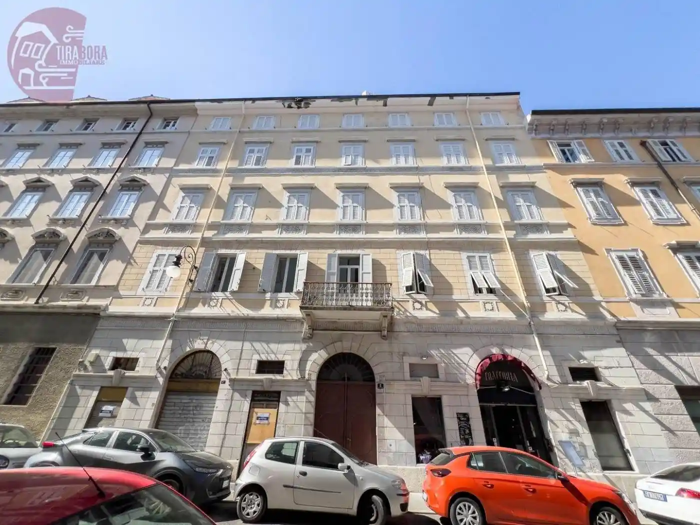 Palazzo - Edificio in vendita a Trieste