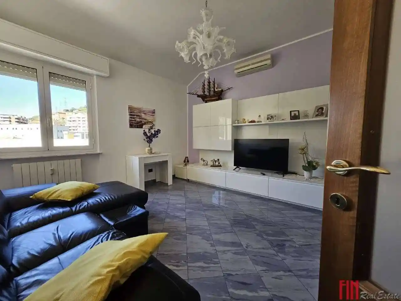 Appartamento in vendita a Genova