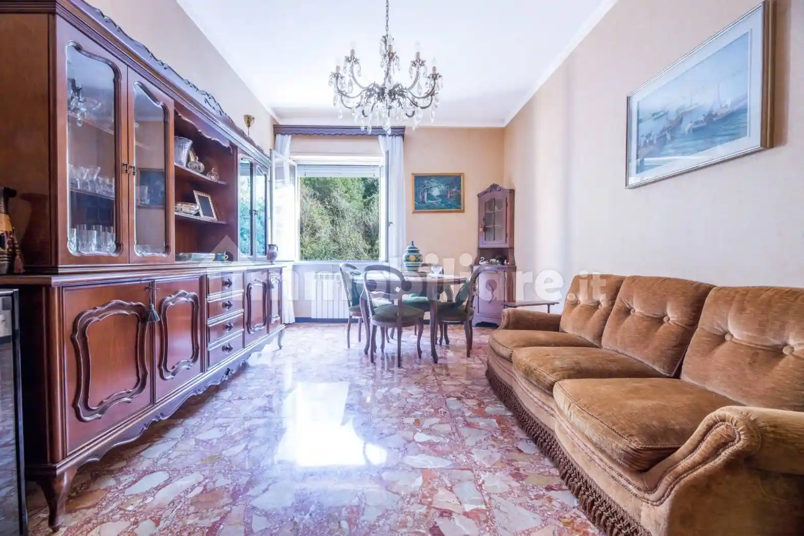 Appartamento in vendita a Genova