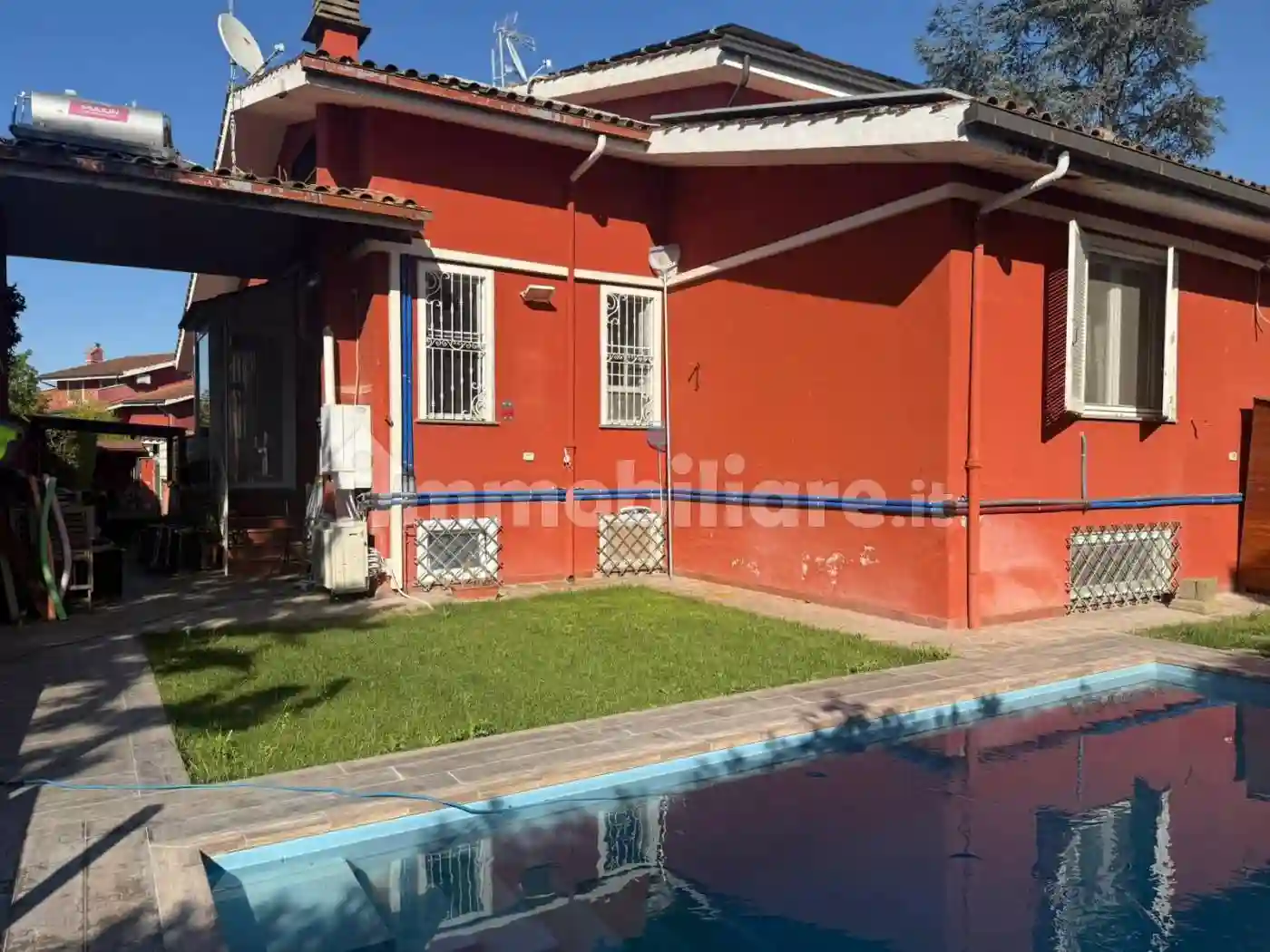 Villa - foto 2