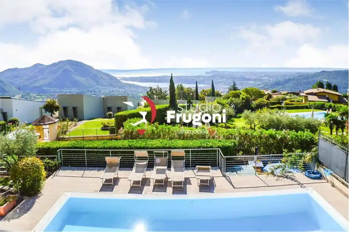 Villa in vendita a Villanuova sul Clisi