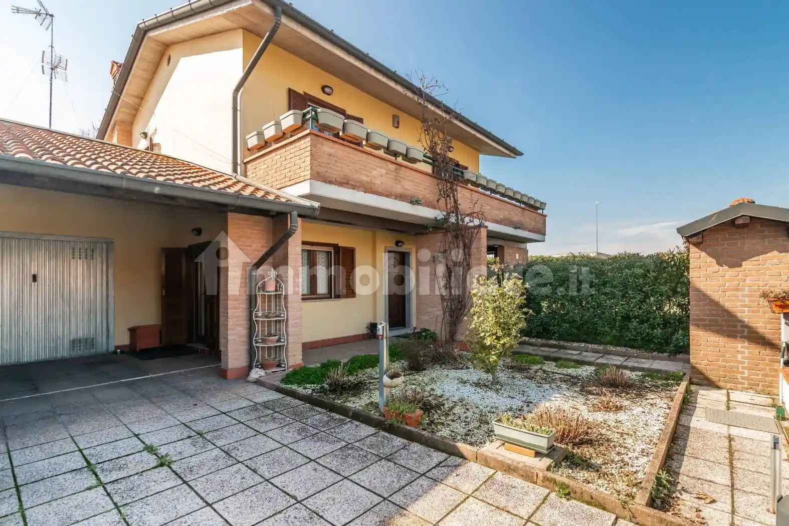 Villa in vendita a Casorate Primo