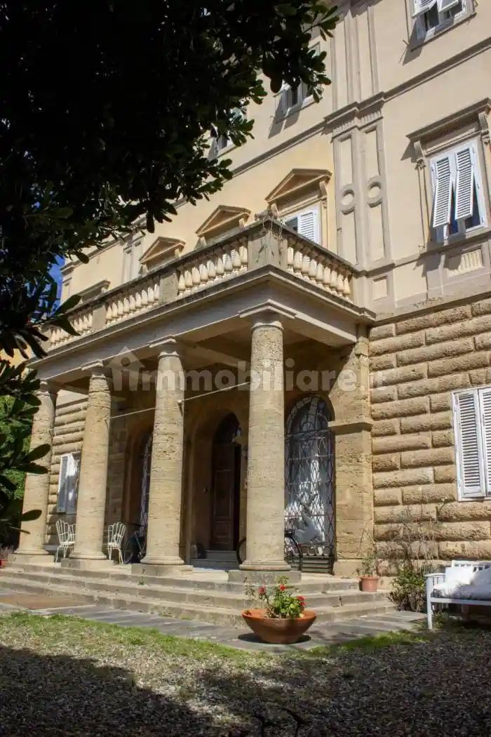 Villa in vendita a Livorno