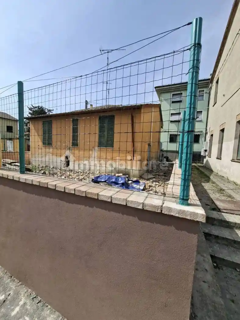 Villa in vendita a Medesano