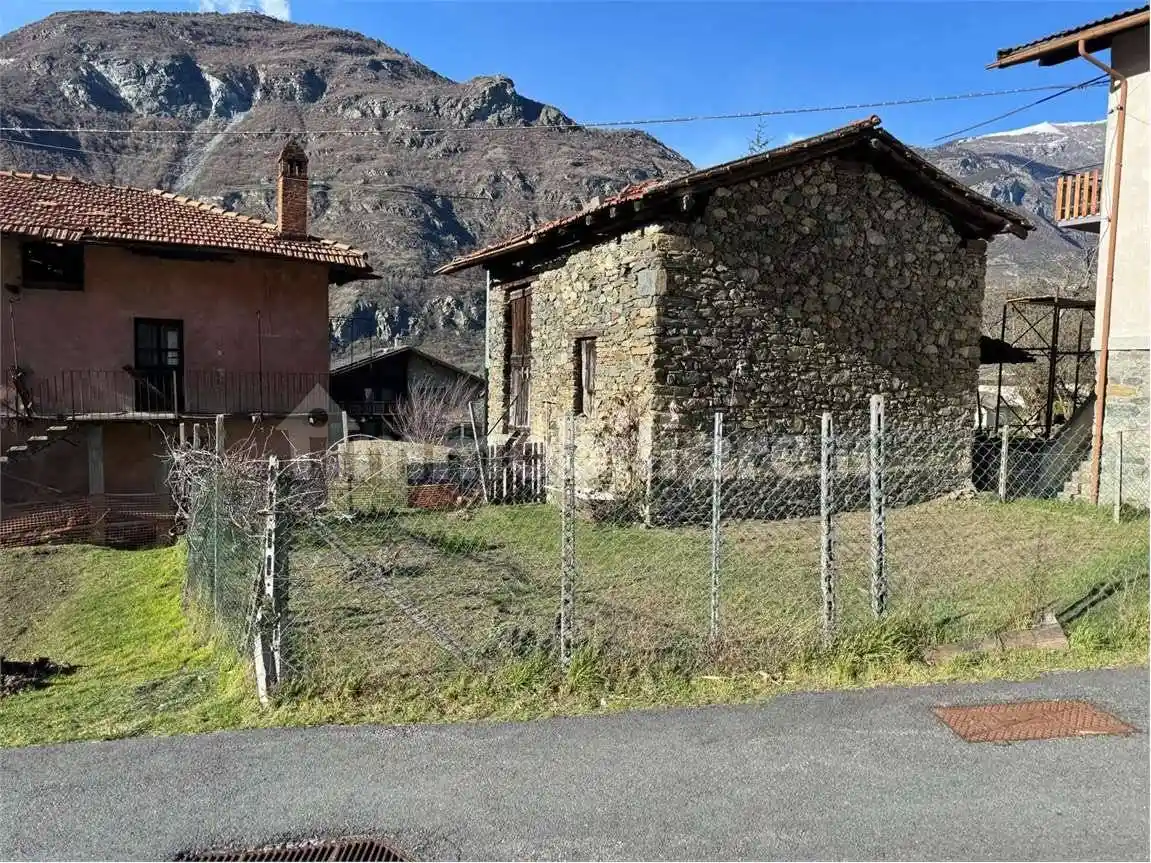 Rustico - Casale in vendita a Pontey