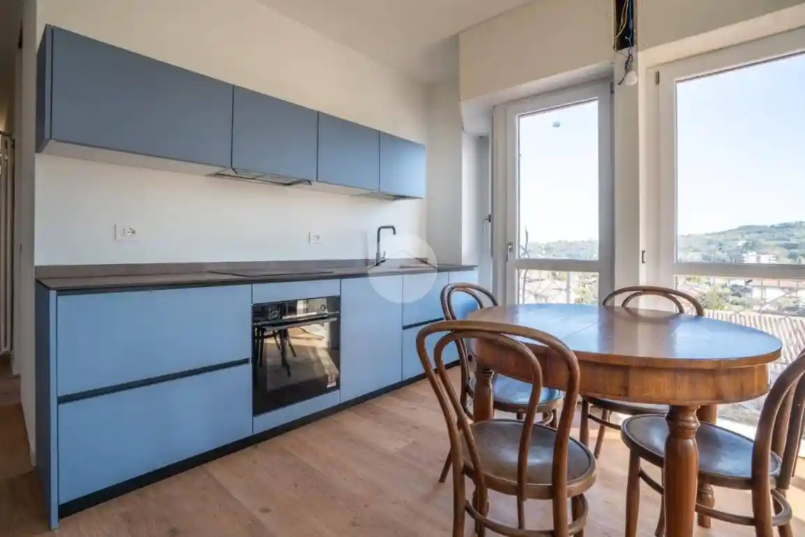 Appartamento in affitto a Salò