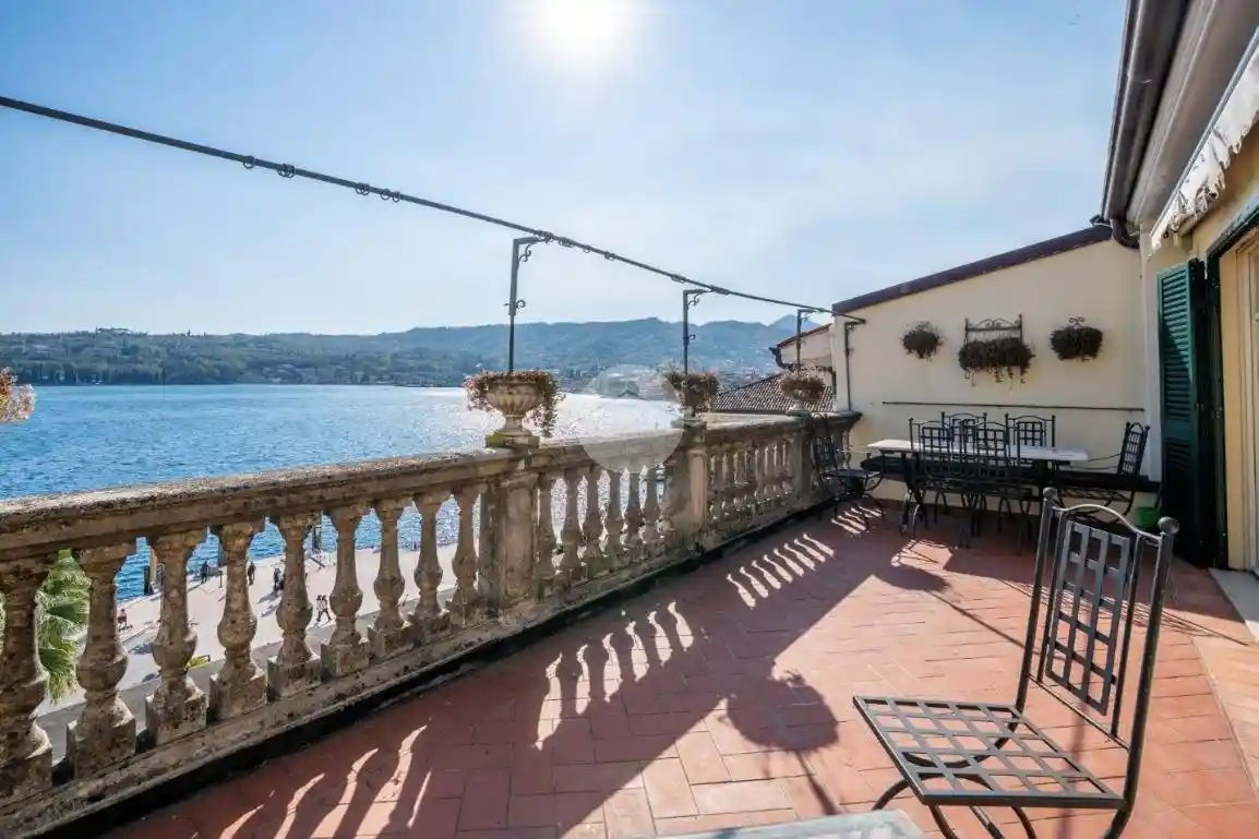 Appartamento in affitto a Salò