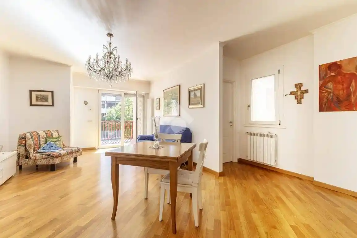 Appartamento in vendita a Roma