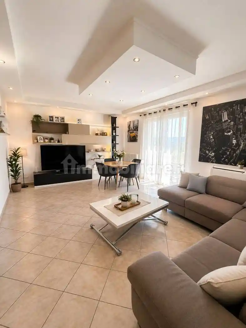 Appartamento in vendita a Bulgarograsso