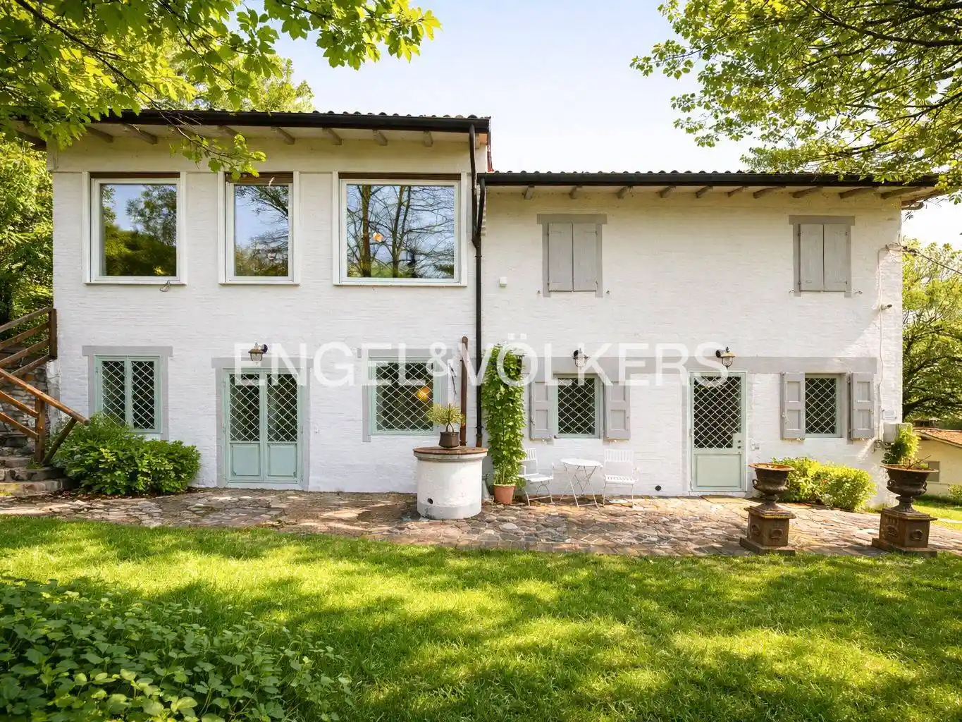 Villa in vendita a Monte San Pietro