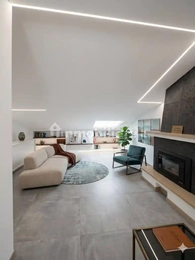 Appartamento in vendita a Salerno