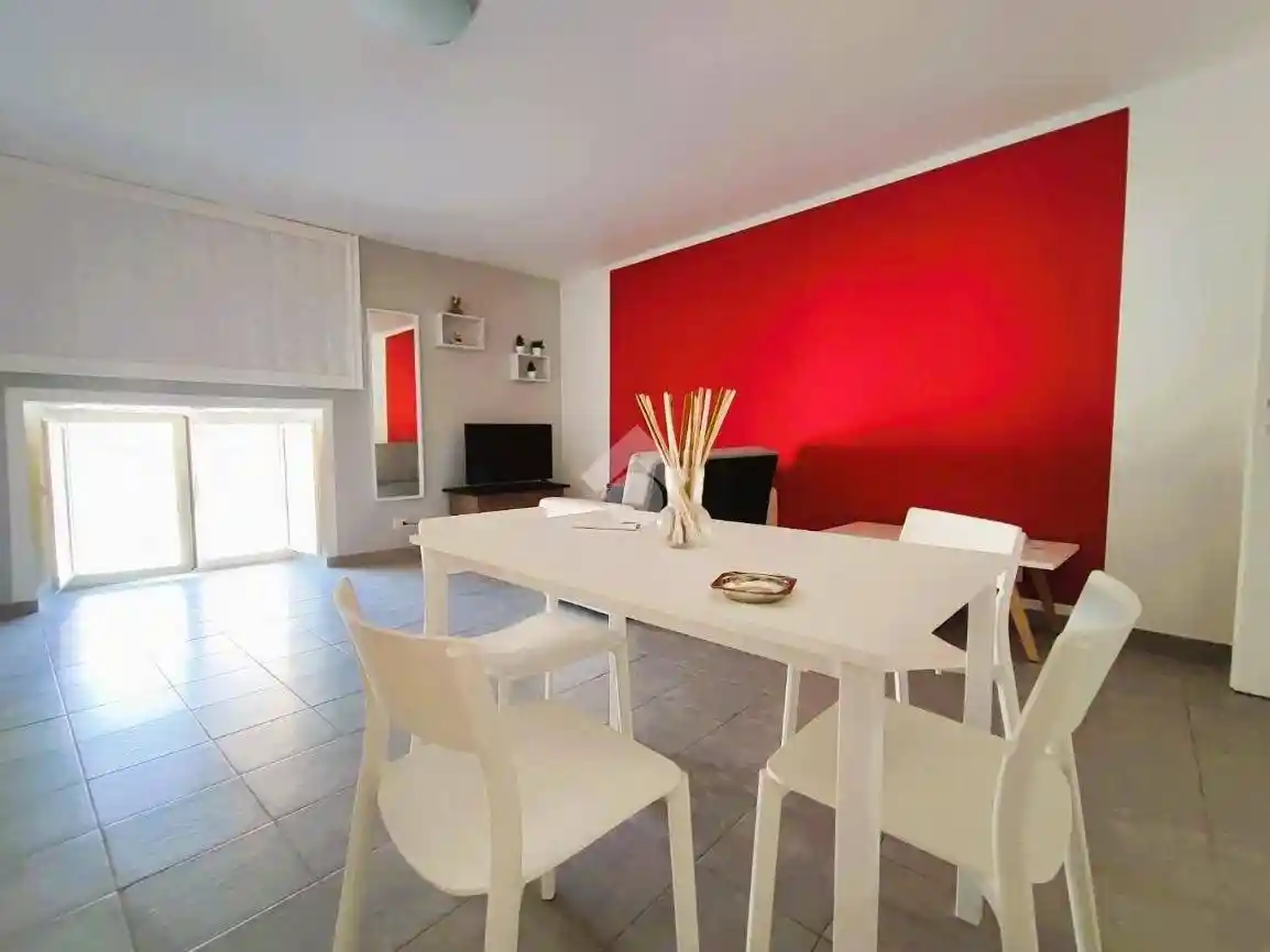 Appartamento in affitto a Napoli