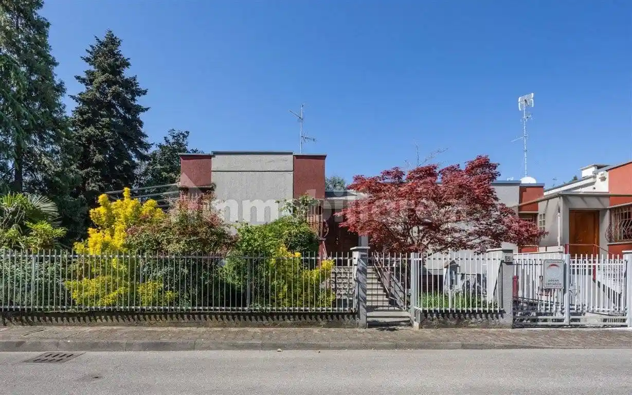 Villa in vendita a San Donato Milanese