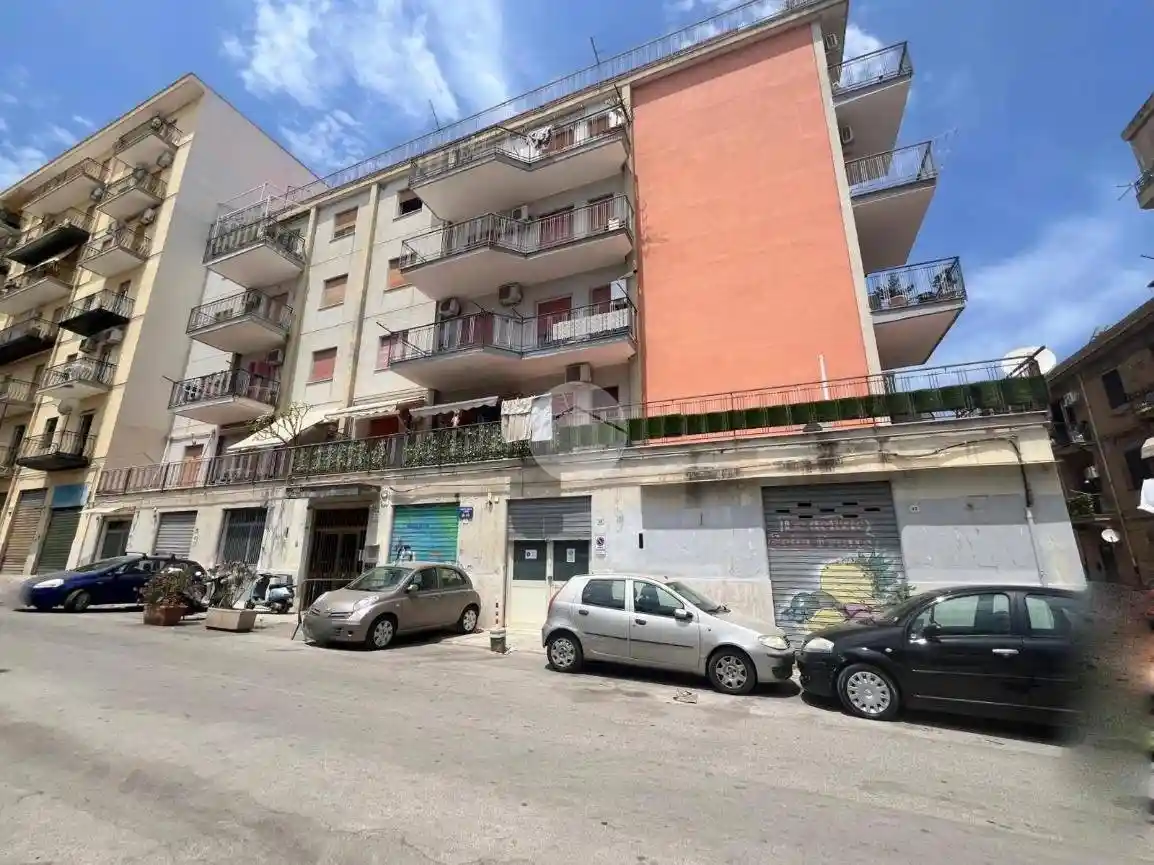 Appartamento in vendita a Palermo