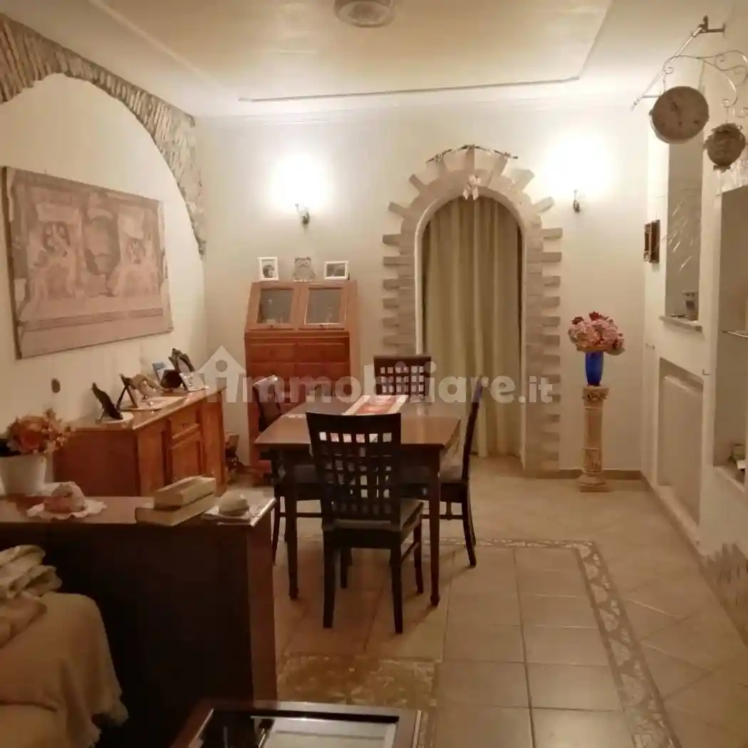 Casa indipendente in vendita a Marino