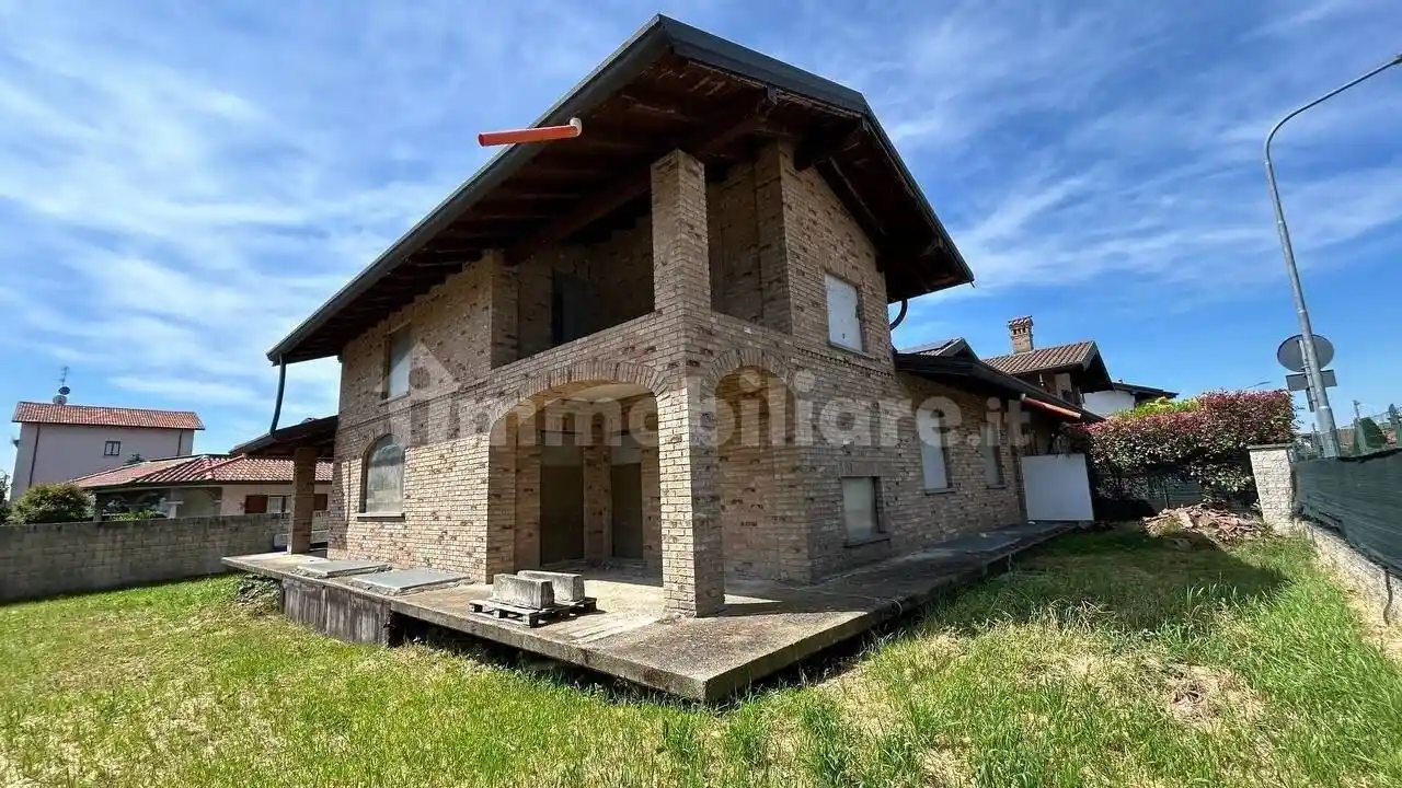 Villa in vendita a Origgio