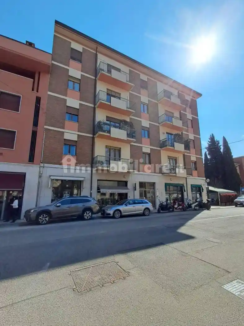 Appartamento in vendita a Verona