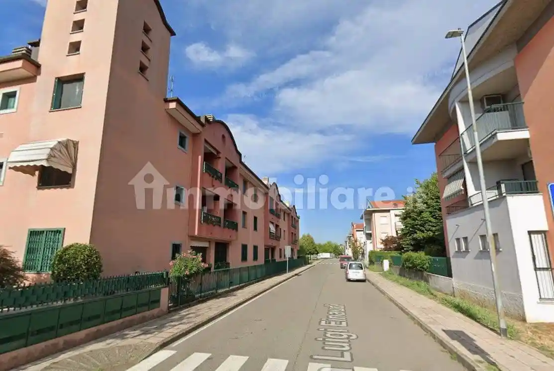 Appartamento in vendita a Lainate