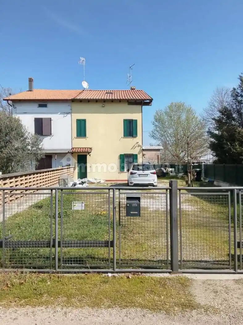 Appartamento in vendita a Cento