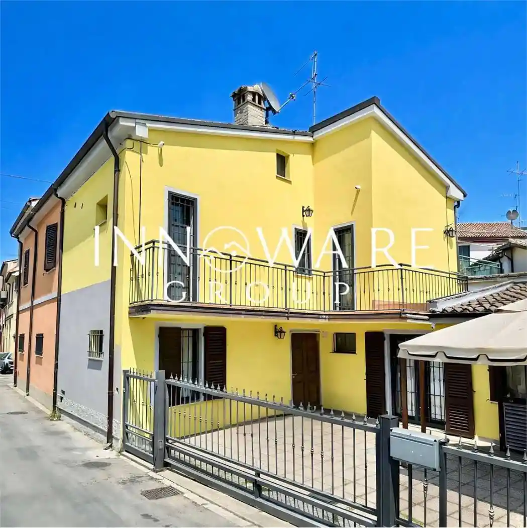 Villa in vendita a Macerata