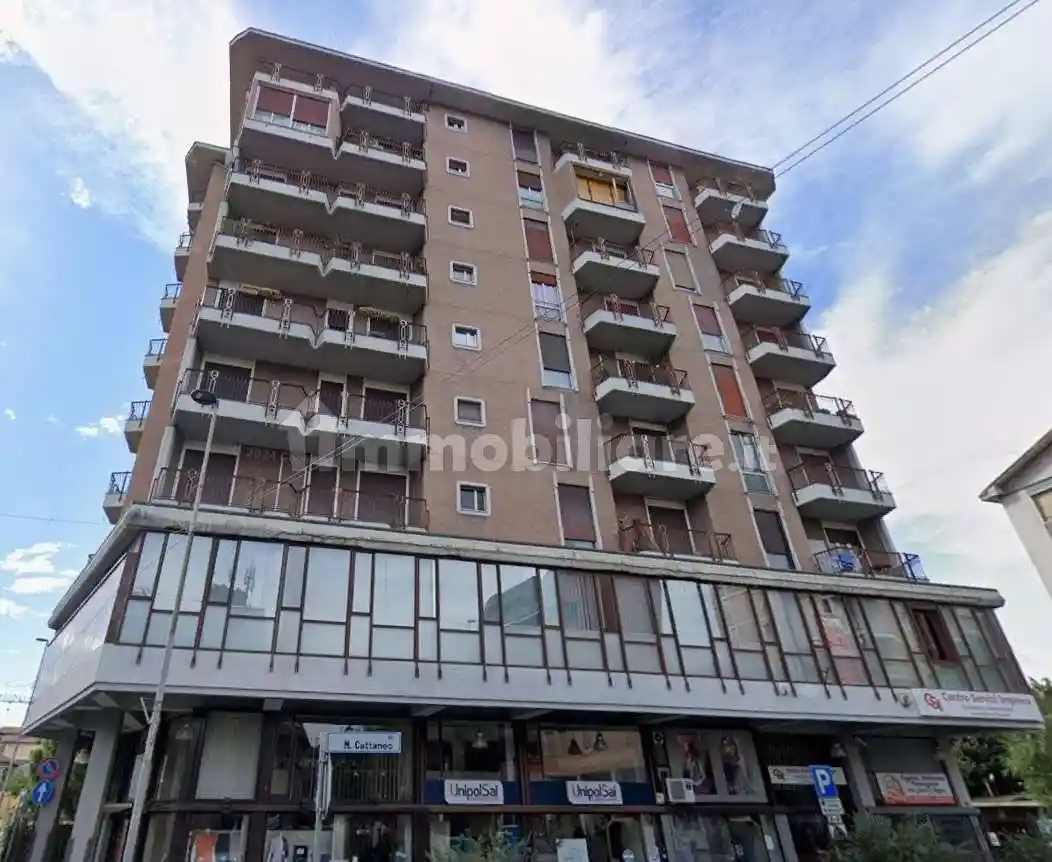 Appartamento in vendita a Desio