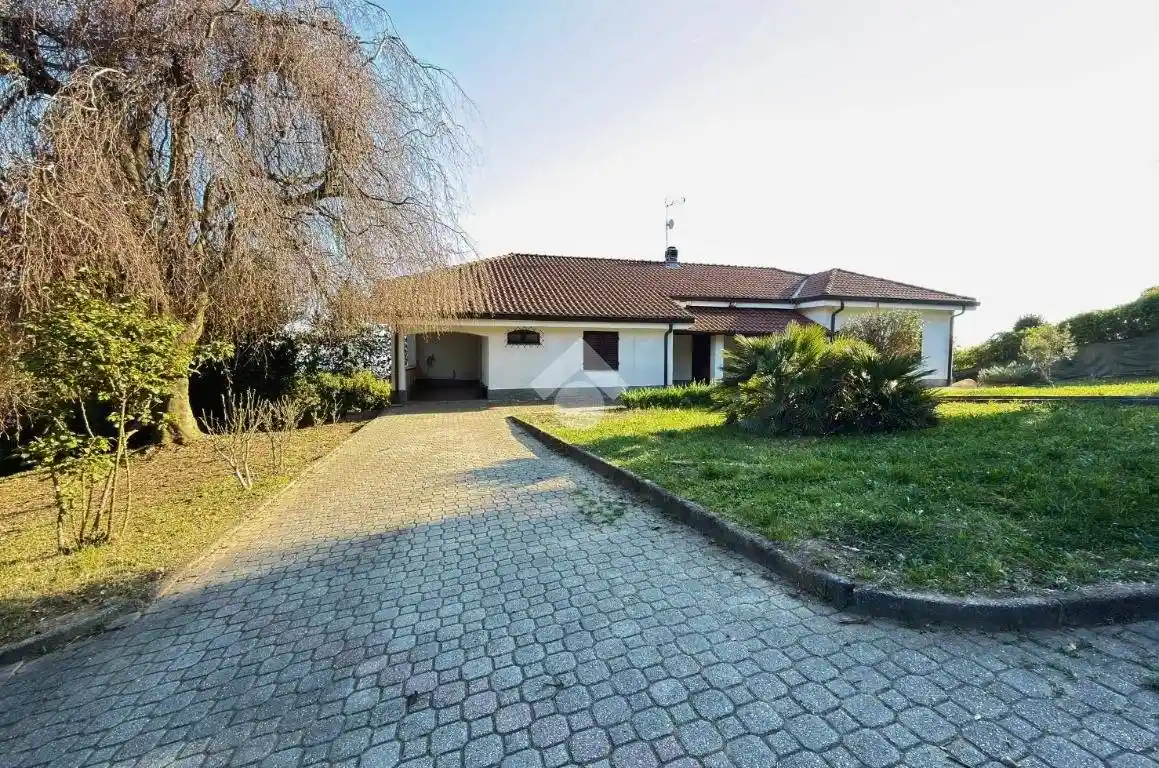 Villa in vendita a Moncalieri