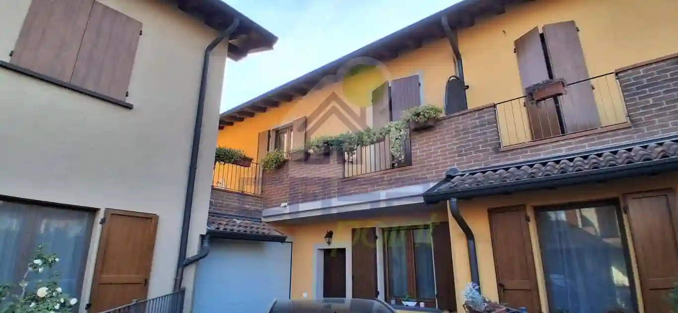 Villetta a schiera - foto 2