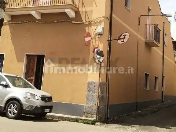 Casa indipendente in vendita a Riposto