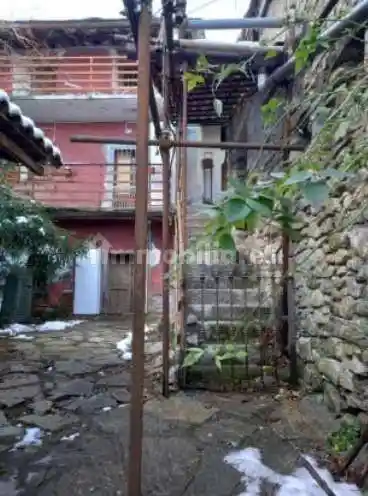 Casa indipendente in vendita a Villar Focchiardo