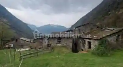 Casa indipendente in vendita a Sondrio
