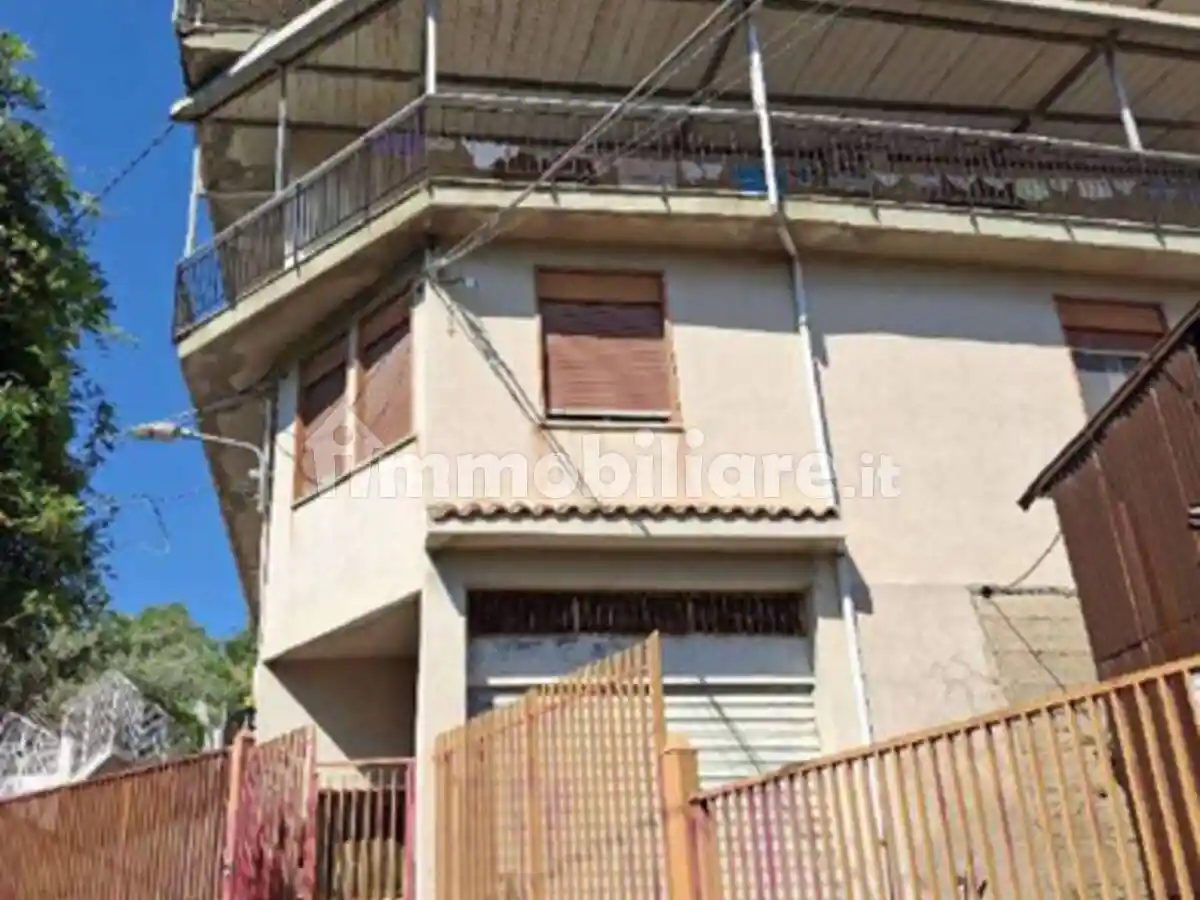 Appartamento in vendita a Messina