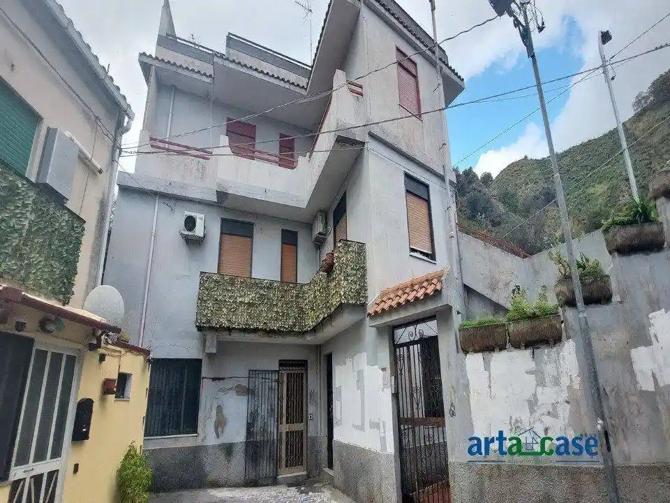 Appartamento in vendita a Messina