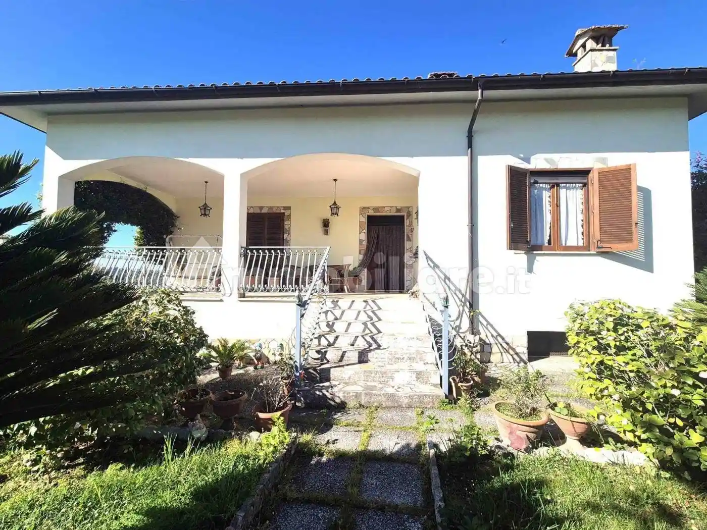 Villa in vendita a Fara in Sabina