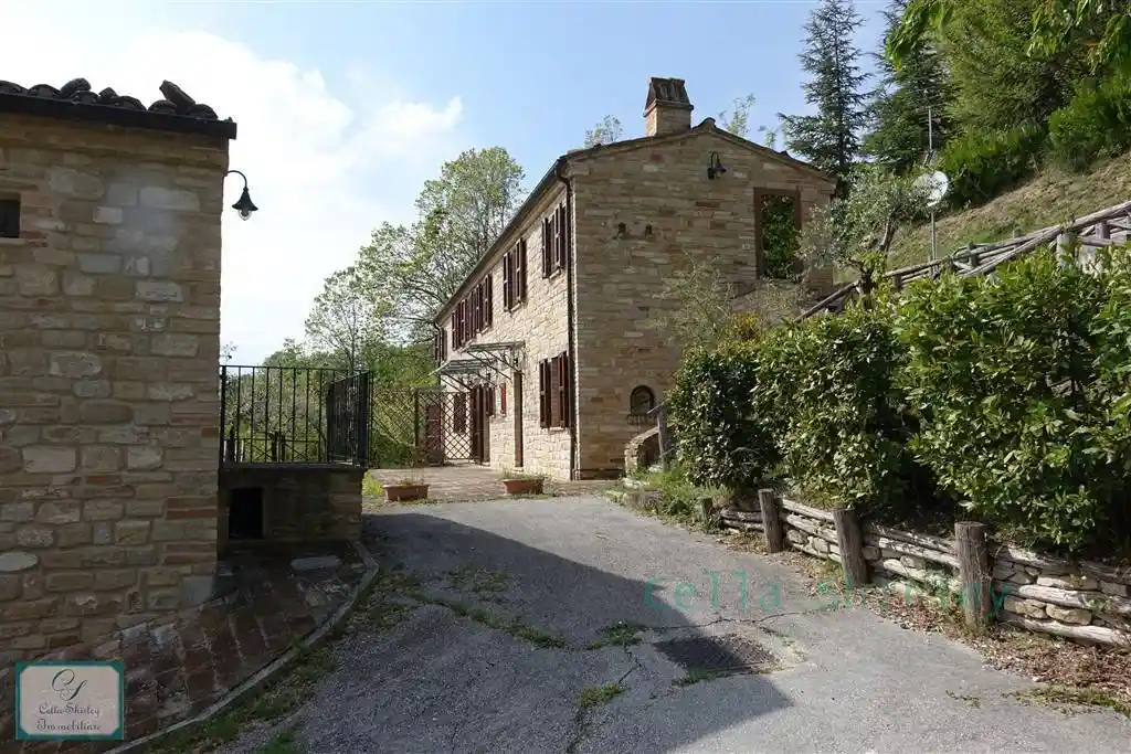 Rustico - Casale in vendita a Montelparo