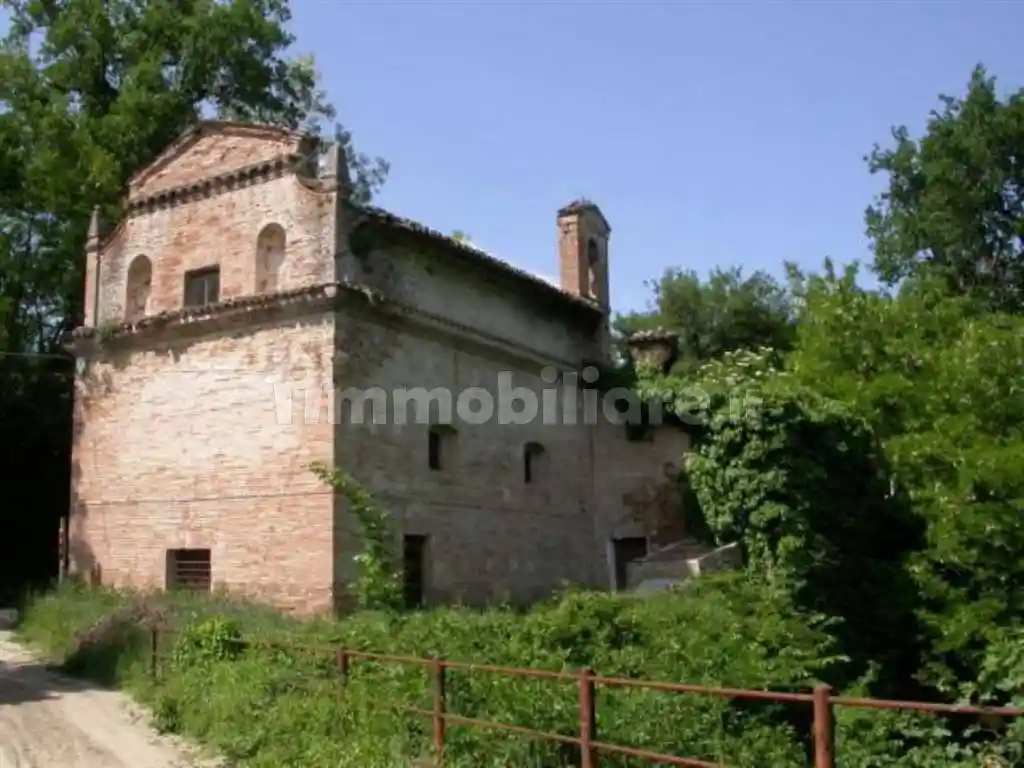 Villa in vendita a Sarnano