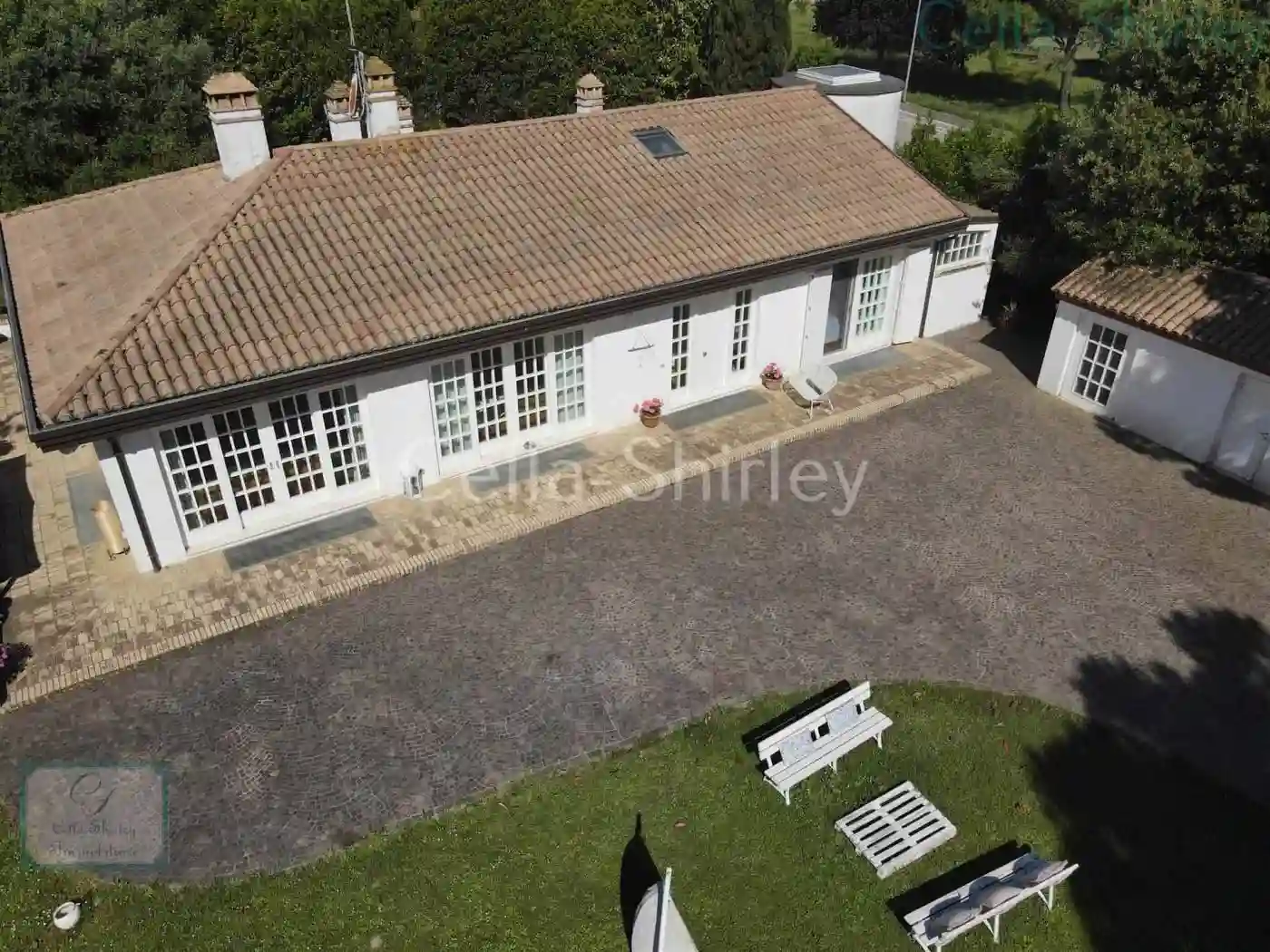 Villa - foto 2