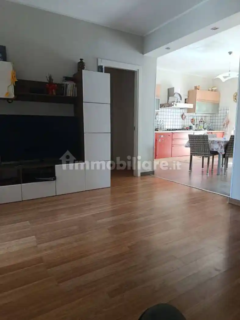 Appartamento in vendita a Aci Catena