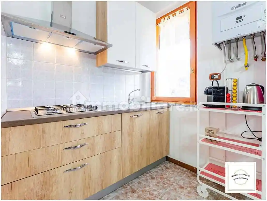 Appartamento in affitto a Faggeto Lario