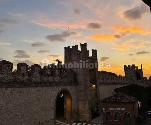 Appartamento in vendita a Soave