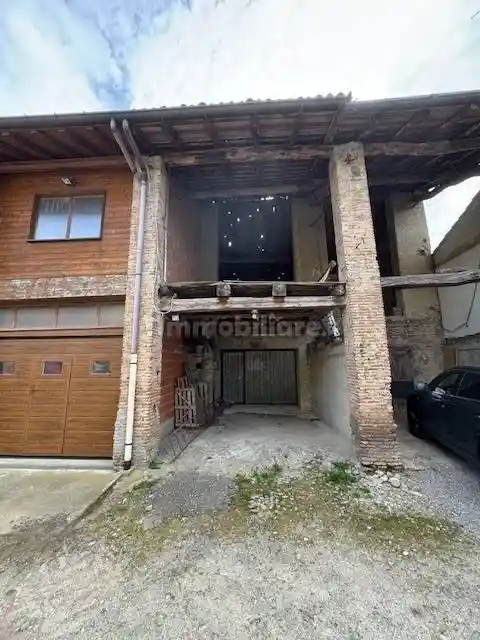Rustico - Casale in vendita a Olgiate Comasco