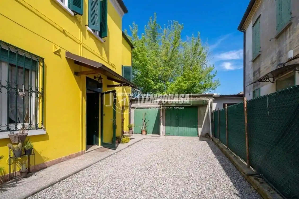 Appartamento in vendita a Ferrara