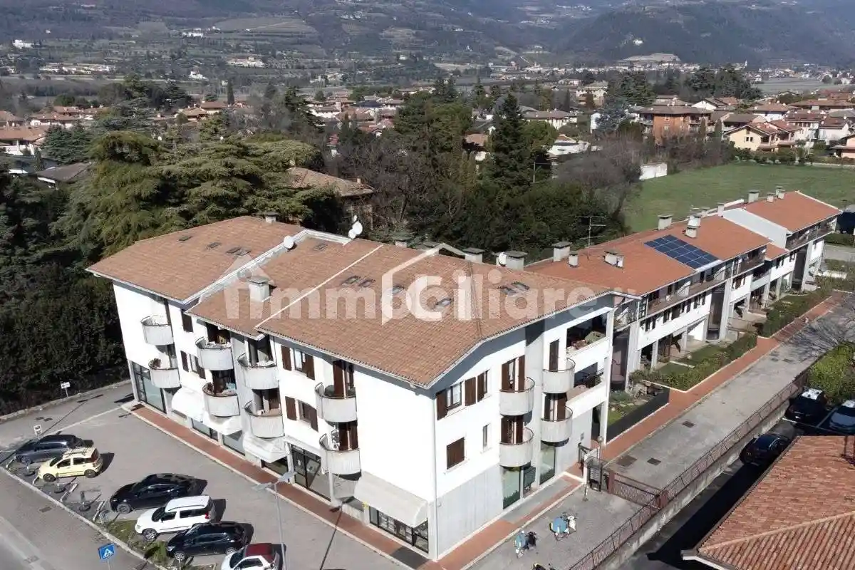 Appartamento in vendita a San Pietro in Cariano