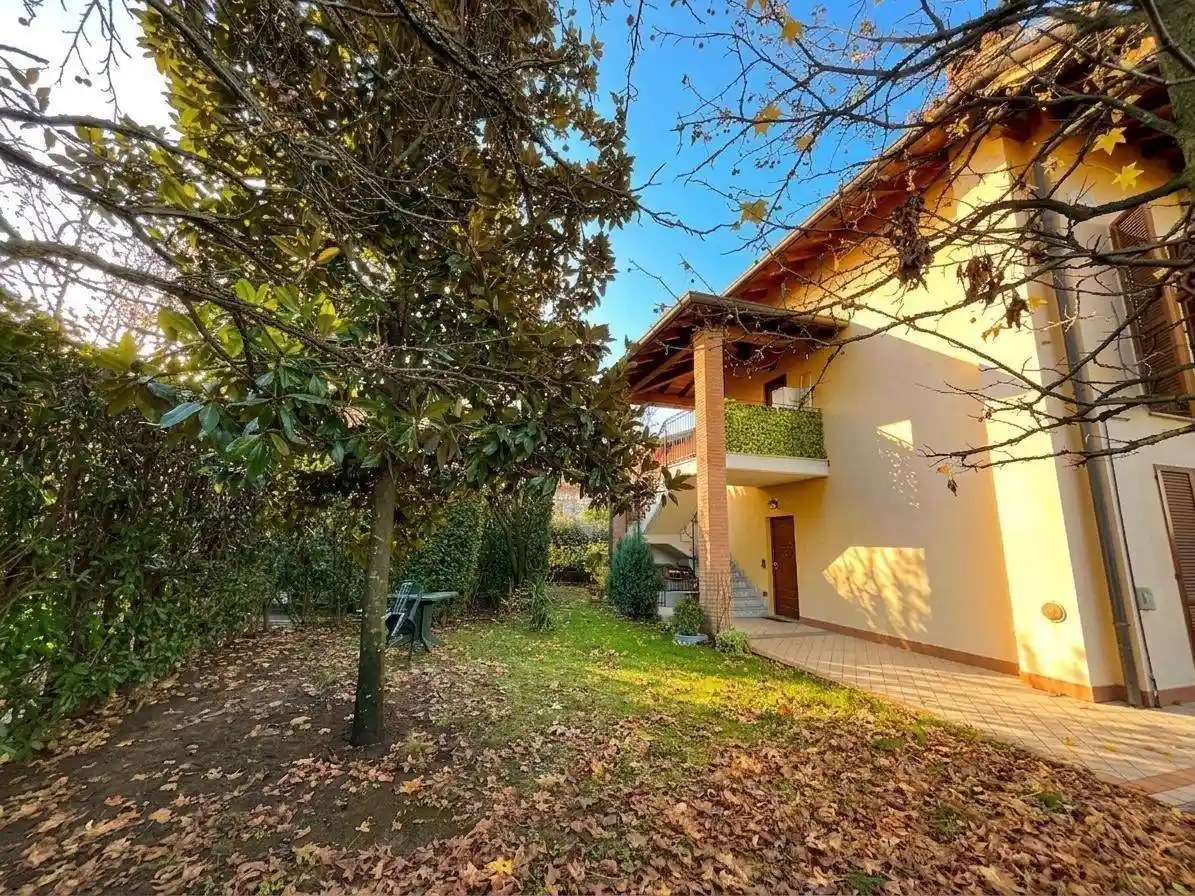 Appartamento in vendita a Giussano