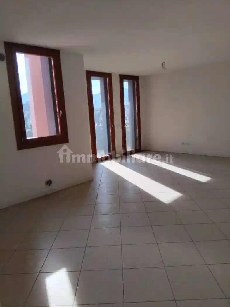 Appartamento in vendita a Isola Vicentina