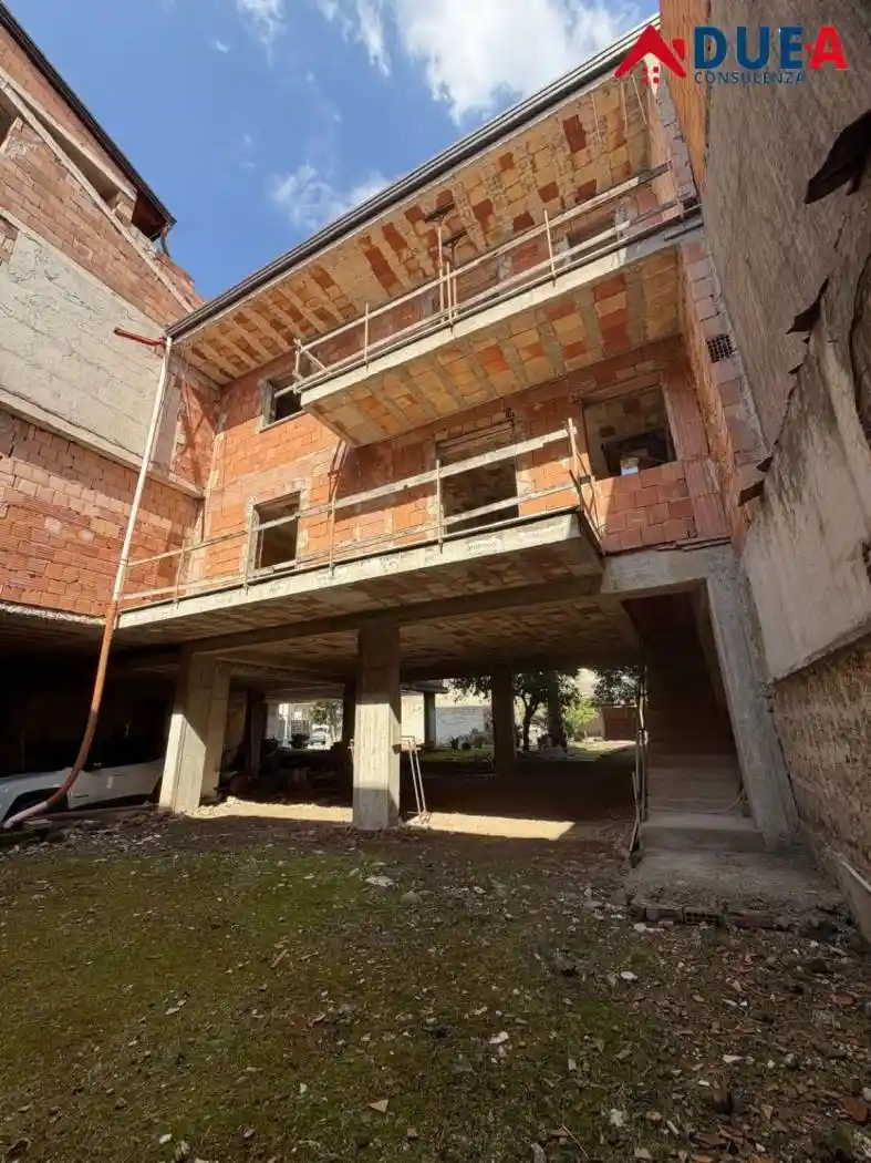 Villa in vendita a Trentola-Ducenta