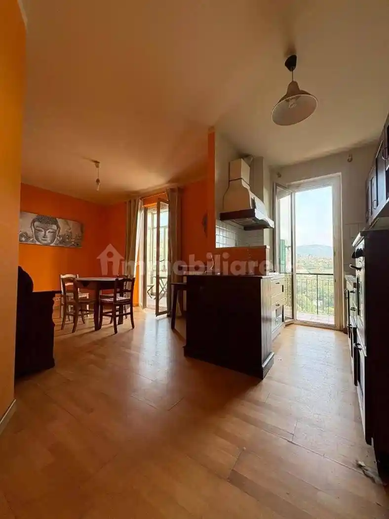 Appartamento in vendita a Varazze