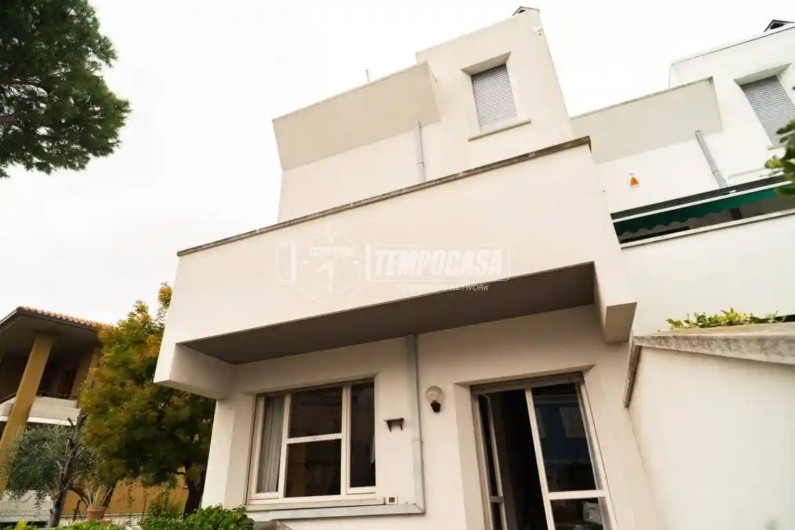 Villetta a schiera in vendita a Fano